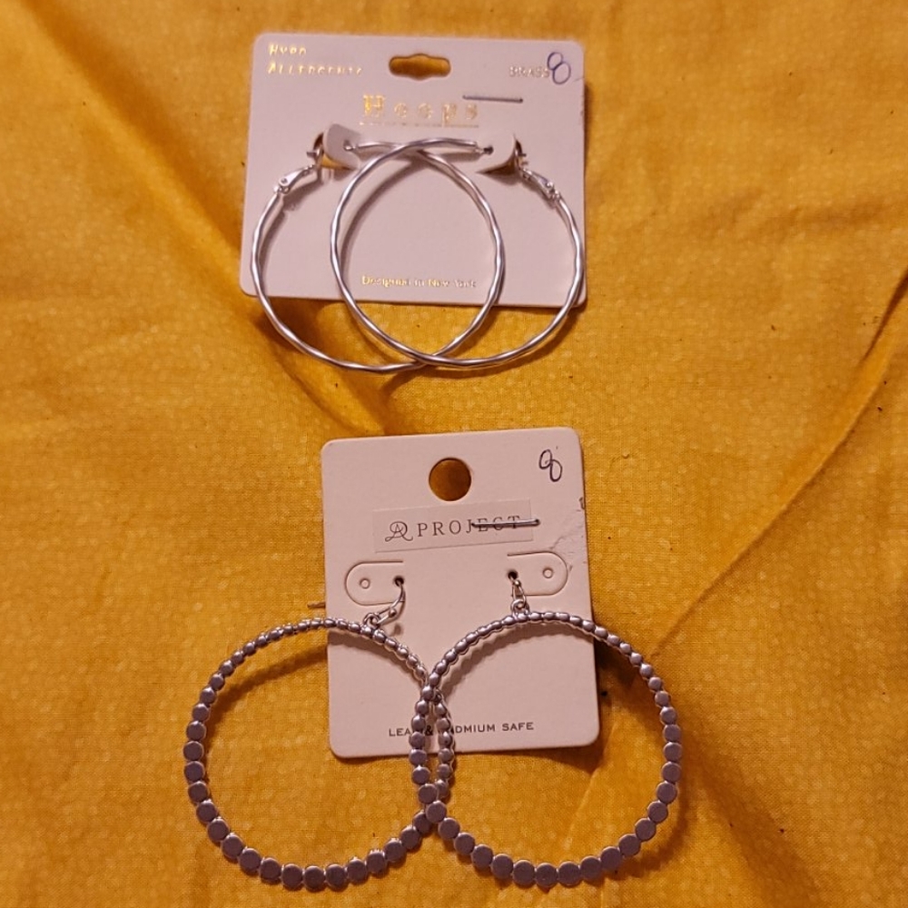 2 pair earrings